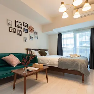Apartment 谷町君ホテル　難波80, Osaka