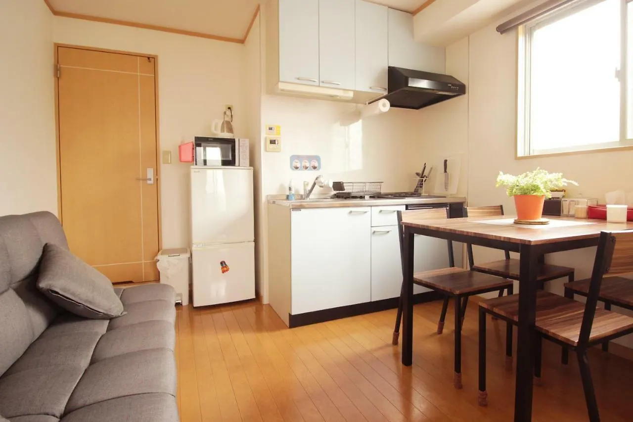 Mell-Theatr Karahori Apartment Osaka Japan