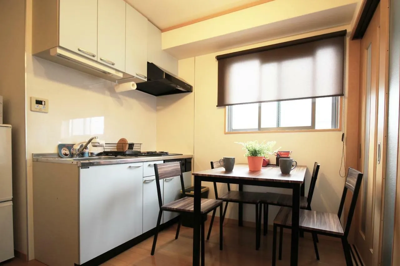 Mell-Theatr Karahori Apartment Osaka